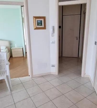 International Seaview Apartman *